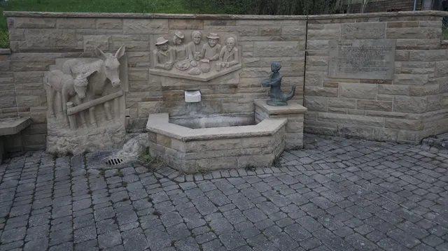 Dorfbrunnen Eselshalden